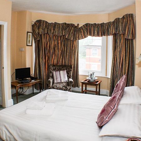The Montpellier Hotel Llandrindod Wells Eksteriør bilde