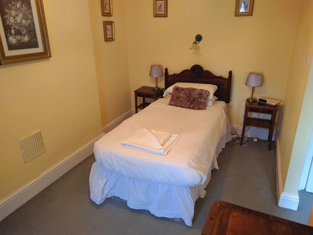 The Montpellier Hotel Llandrindod Wells Eksteriør bilde